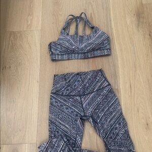 Lululemon pants and matching sports bra